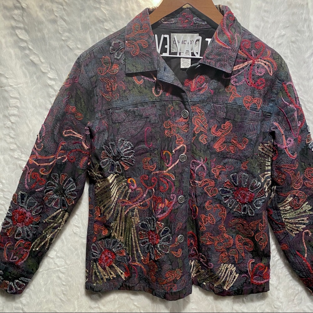 ⚡️LAST CHANCE⚡️embroidered jacket